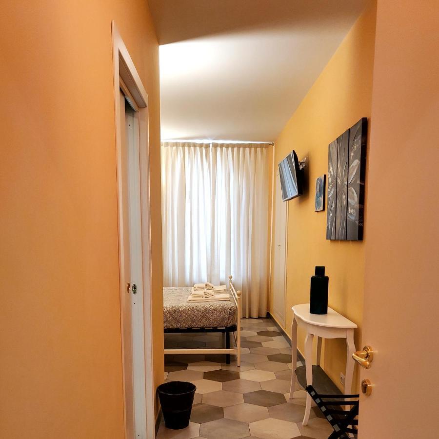 Residenza Fillanfi Hotel Lucca Exterior photo