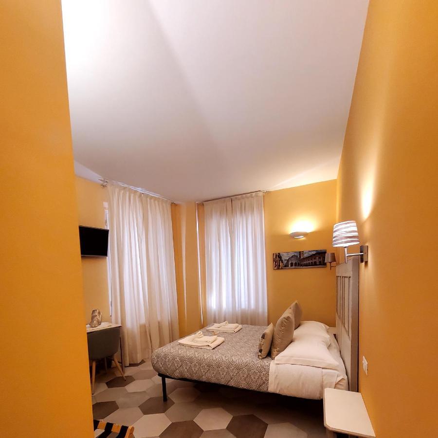 Residenza Fillanfi Hotel Lucca Exterior photo