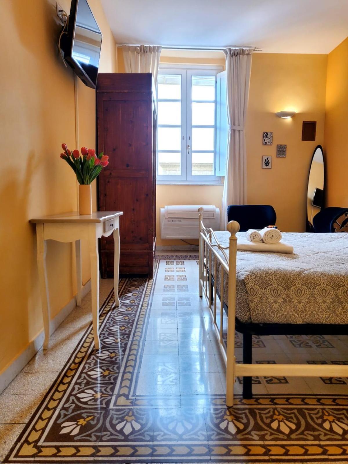 Residenza Fillanfi Hotel Lucca Exterior photo